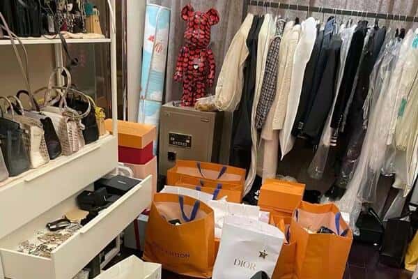 岳阳汨罗市回收一线品牌衣服